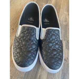 Disney Mickey Mouse Patterned Loafer, Size 8